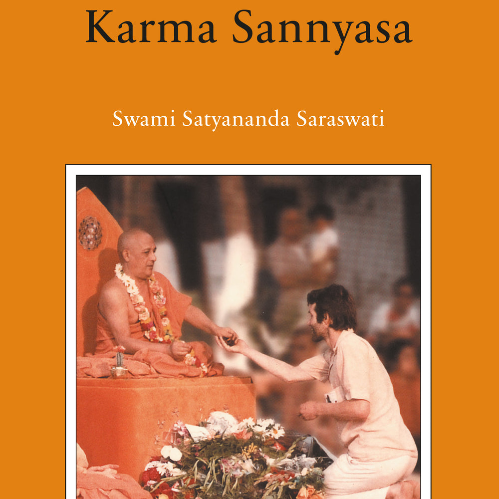 Yoga Buch Cover – Karma Sannyasa