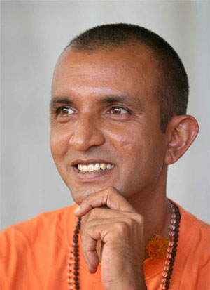 Swami Niranjanananda Saraswati